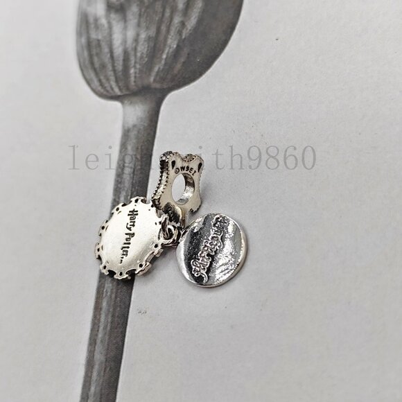 Pandora Harry Potter Collection, Hufflepuff Charm - Picture 3 of 4